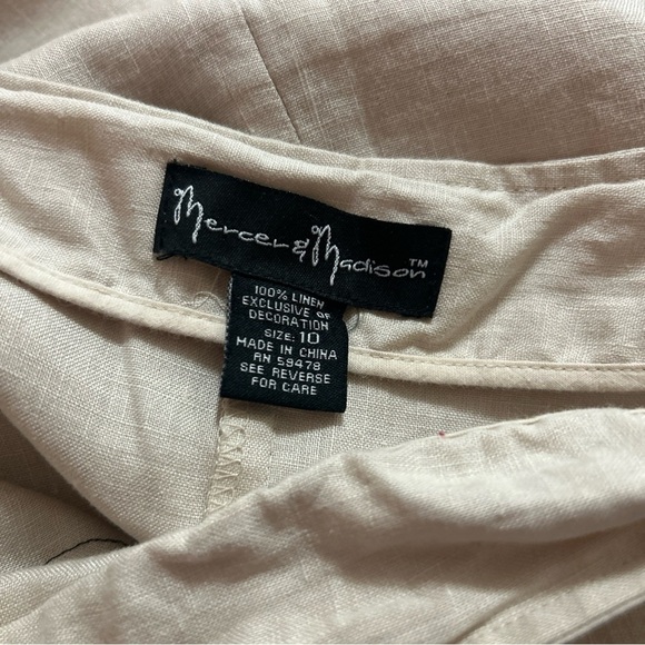 Mercer & Madison Women’s Size 10 Skirt Linen A-Line with Floral Stitch Pattern - Picture 4 of 4